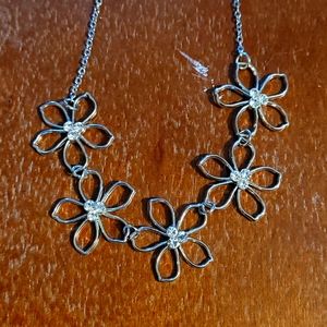 Flower necklace
